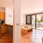 Go2Tenerife Apart'Chaga Terrace, Pools & Free Parking