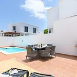Villa Icaro Piscina Climatizada