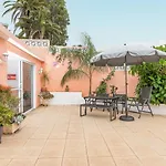 'Bloom' Peaceful Beachside Bungalow