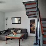 Sun & Surf Loft, Near Main Street And Beach, Wifi Fiber, Winter Garden With Sea View