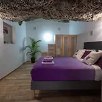 Romantic Cave With Big Terrace Overlooking The Sea