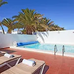 Rosa Costa Teguise Lanzarote