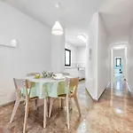 New Cute Apartment At Salinetas Beach.