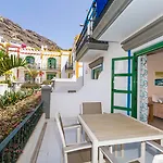 Apartamentos Livvo Puerto De Mogan