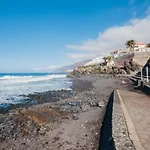 The Eternal Canarian Summer