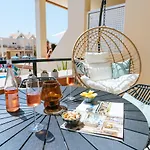 Amazing Renovated Pool View Apartment, 2 Min To Fanabe Beach