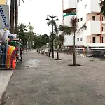 Playa De Los Cristianos