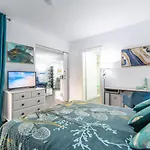 Apartamento Azul Vv -Fuerteventura Site- Jacuzzi, Aire Acondicionado, Solarium , Terraza Vistas Panoramicas, Diseno , Luxury, Fuerteventura Site