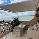 Apartment Paradise Court