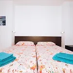 2 Bedrooms In Parque Santiago