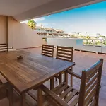Prachtig Luxe Appartement Met Zeezicht