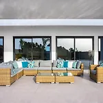 Villa Macan