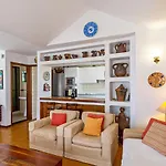 2Br Beach House - Solarium & Shower Terrace - 12