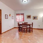 Bonita Casa Arianny By Paramount Holidays