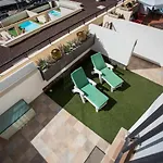 Orquidea Holiday Modern House