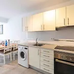 Gracioseros 111 Ground Floor Cozy Apartment