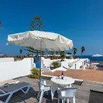 Apto. Con Vista Al Mar Para Nudistas Y Naturistas