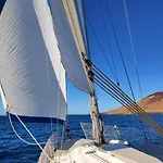 Magnifico Barco En La Graciosa