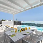 Villa Femes By Villa Plus