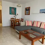 Playa Chica Apt With Terrace 100 M From The Sea