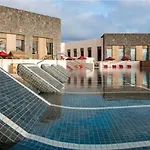Villa Maha Close By The North Shore: Relax, Pool