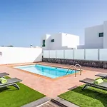 Villa Sama