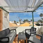 Lovely Apartment Near The Beach With Pool & Wifi