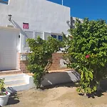 La Casita De Yolanda