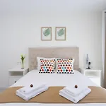 Amazing Brand New Apartment In Santa Cruz