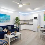 Altavista Apartahotel-Adults Only Over 14