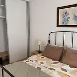 La Mar 2 Bed 2 Bath In Sought After Position Free Wifi