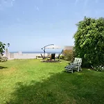 Apartment Seaside