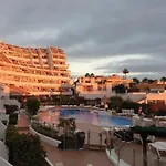 Costa Adeje Modern Studio, Close To The Beach