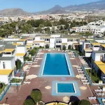Home2Book Cozy White Wood Apartment, Pool&Terrace