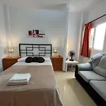 Alcamar Alquiler De Habitacion Privadas Con Bano Compartido Y Areas Comunes