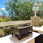 Apartment With Garden Vista Roja