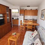 Sweet Flat With Private Patio Dunasol