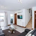 Villa Yesenia