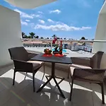 Casa Naranja - Your Spacious And Comfortable Home In Playa
