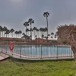 Bungalow Santa Fe Next To Pool