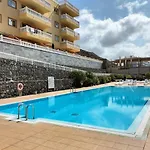 Tropical Apartment - Heated Pool