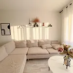Sunset View 2 Bedroom Apartment