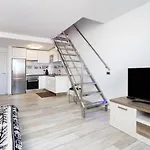 Apartment Playa Las Vistas With Breathtaking Sea View, Only 100 M To The Sea, Heated Pool, Aircondition For A Fee, Wifi