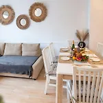 Altamar Tropical Home