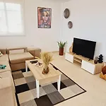 Rooftop Las Vistas, 2 Bedrooms First Line