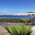 Room In Lodge - Big Room Tenerife Sur Private Bathroom Wifi