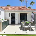 Bungalow With Terrace In Maspalomas Ds50