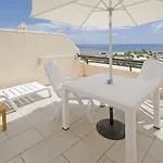 Ocean View Top Floor Wifi Aircon 09