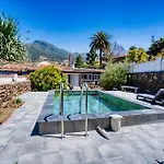 La Casa De Al Lado