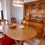 Casa De Sola: 3 Hab En Sta. Cruz